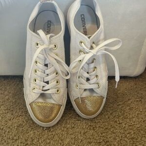 Converse All Star Low Top Sneakers – White & Gold – Women’s Size 7